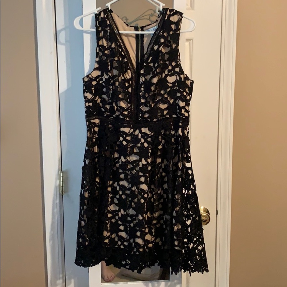 Black lace appliqué dress